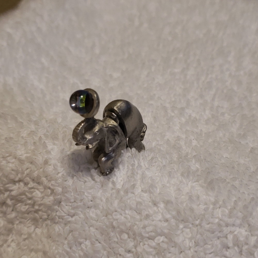 Pewter elephant earring